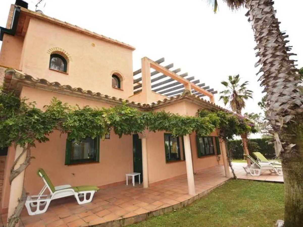 Casa Con Piscina, Wifi, A/A Y Barbacoa En Sant Pere Pescador - Es-89-82 Villa 0*,